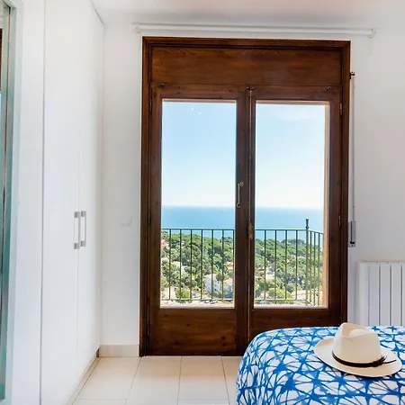 Panorama Costa Brava Калелья-де-Палафружель